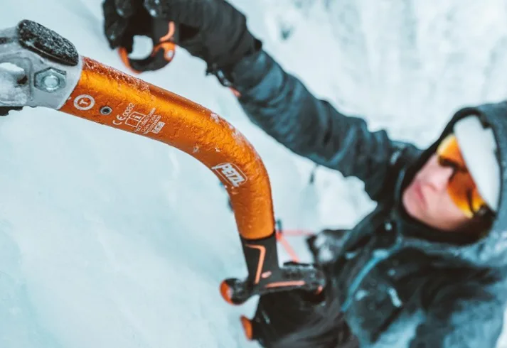 Výzva k výměně cepínů Petzl NOMIC a ERGONOMIC